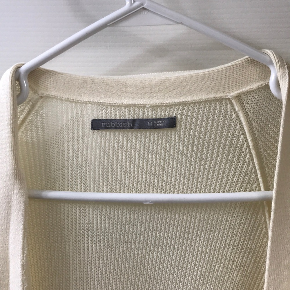 Duster - Picture 2 of 2